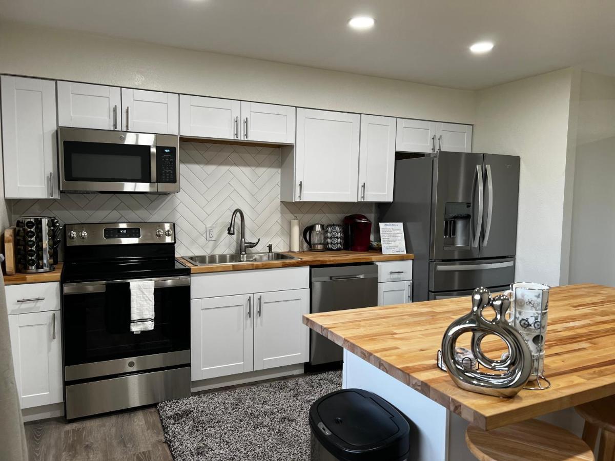 Anchorage Midtown Apartment- Wyoming 1 Dış mekan fotoğraf